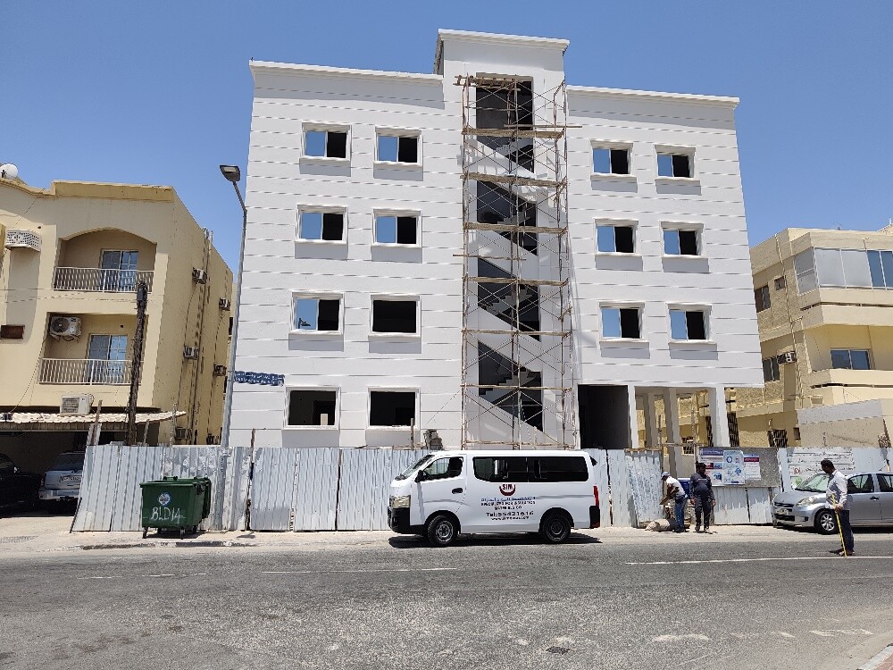 للبيع عمارة مدينة خليفة جنوبية - 3