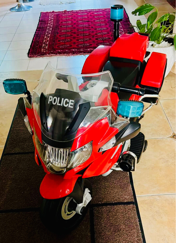 BMW KIDS POLICE BIKE FOR SALE  - 7