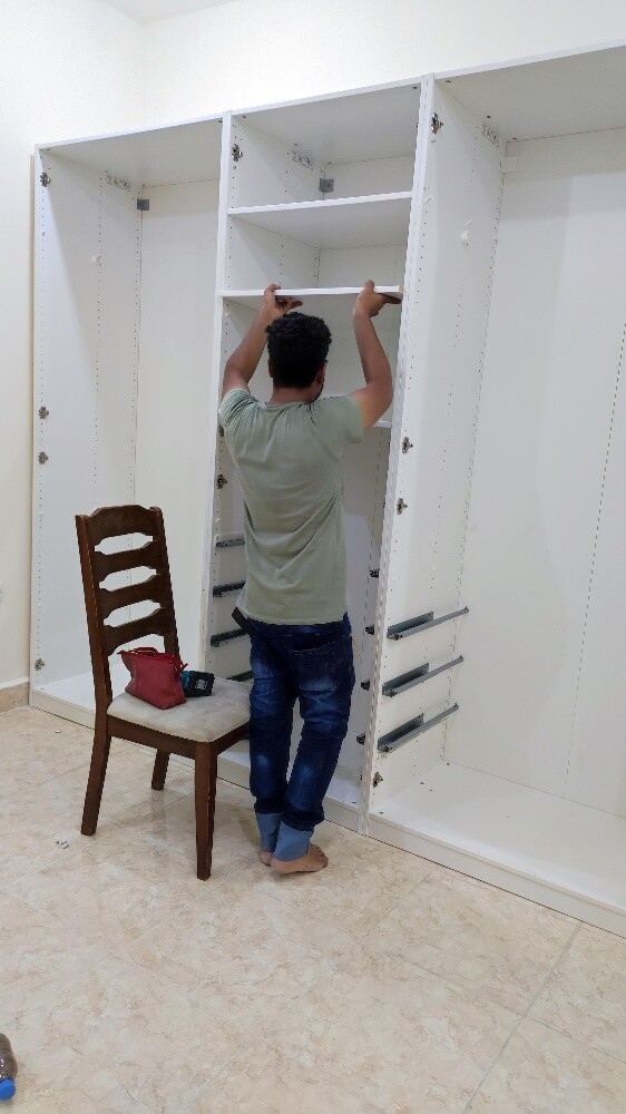 نجار فك وتركيب غرف النوم والستائر - 1