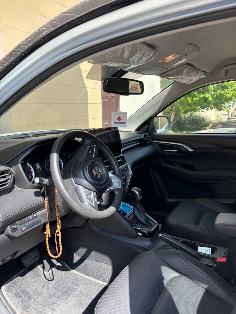 Suzuki Grand Vitara for SALE - 12