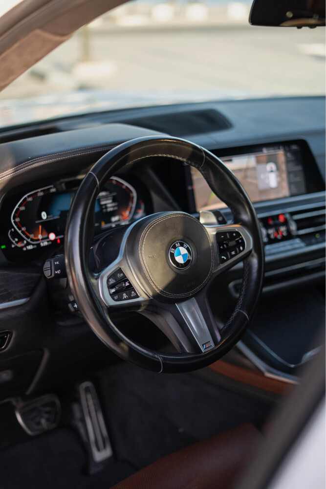 BMW X7 M5.0i 2019 V8 - 6