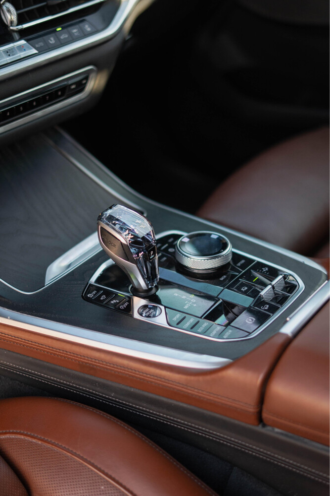 BMW X7 M5.0i 2019 V8 - 12