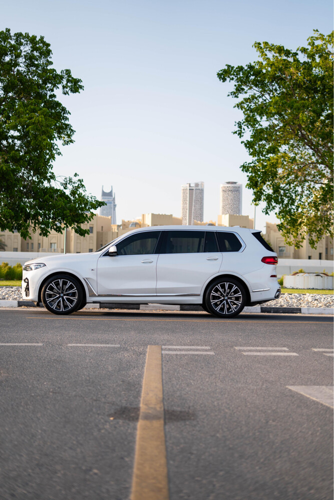 BMW X7 M5.0i 2019 V8 - 18