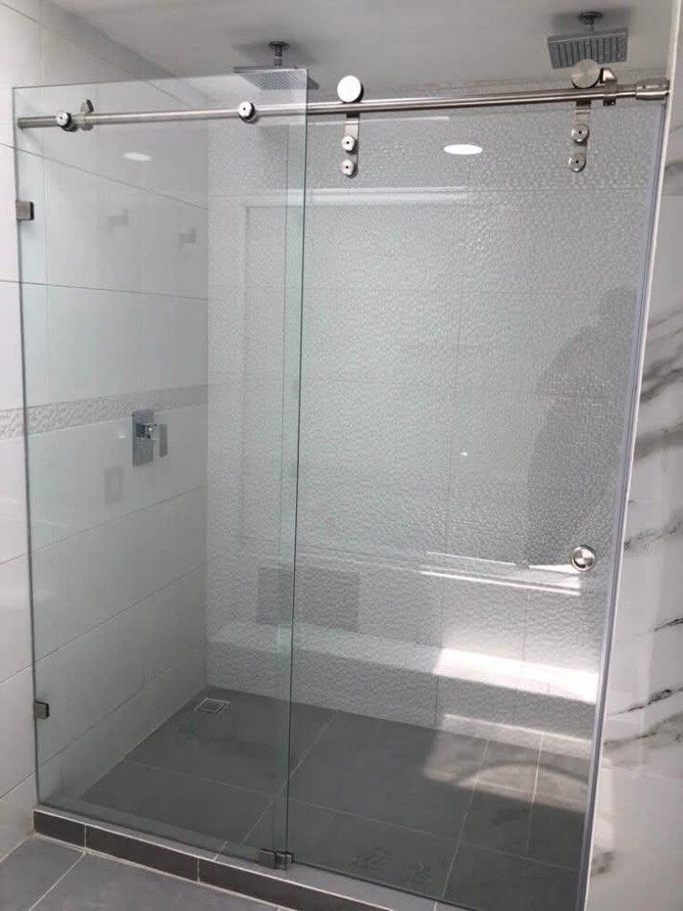 stylish Glass petition and shower - 10