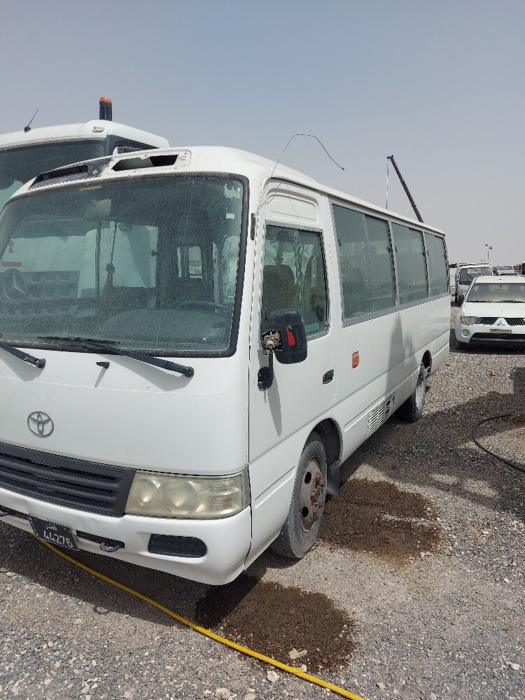 للبيع باص كوستر عدد 2 سعر الواحد - 2