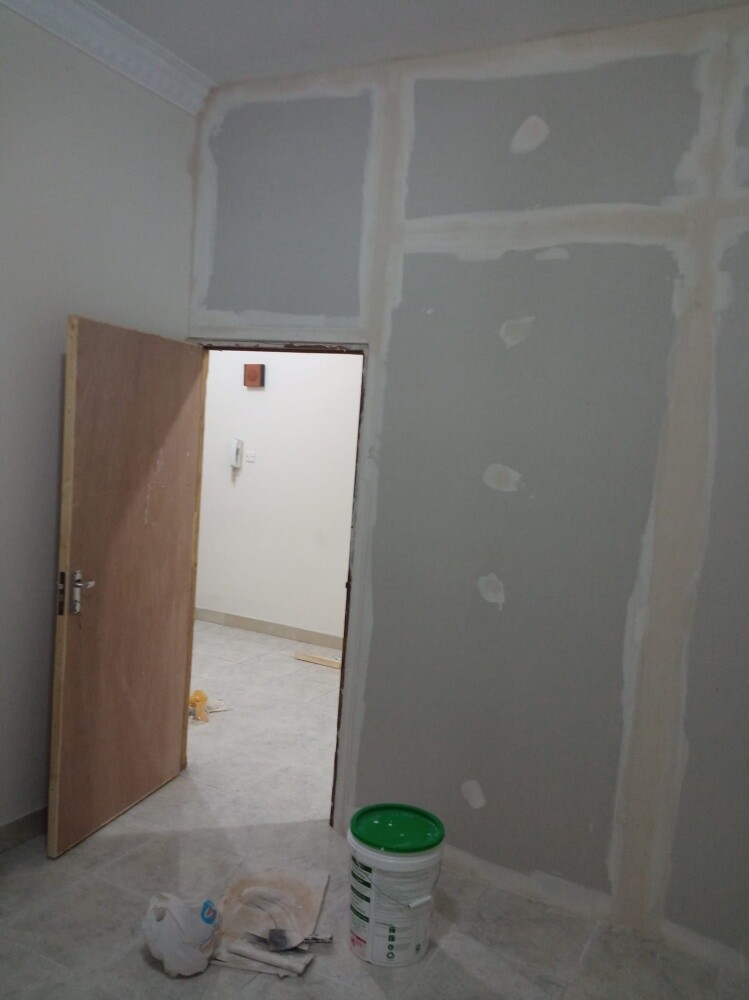Gypsum Dacor Installing - 6