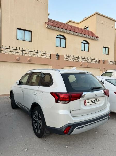 MISTUBISHI OUTLANDER 2019 QR36K - 4