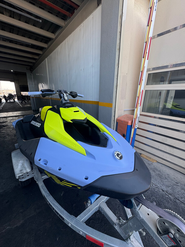 سبارك تركس ٢٤ - 1
