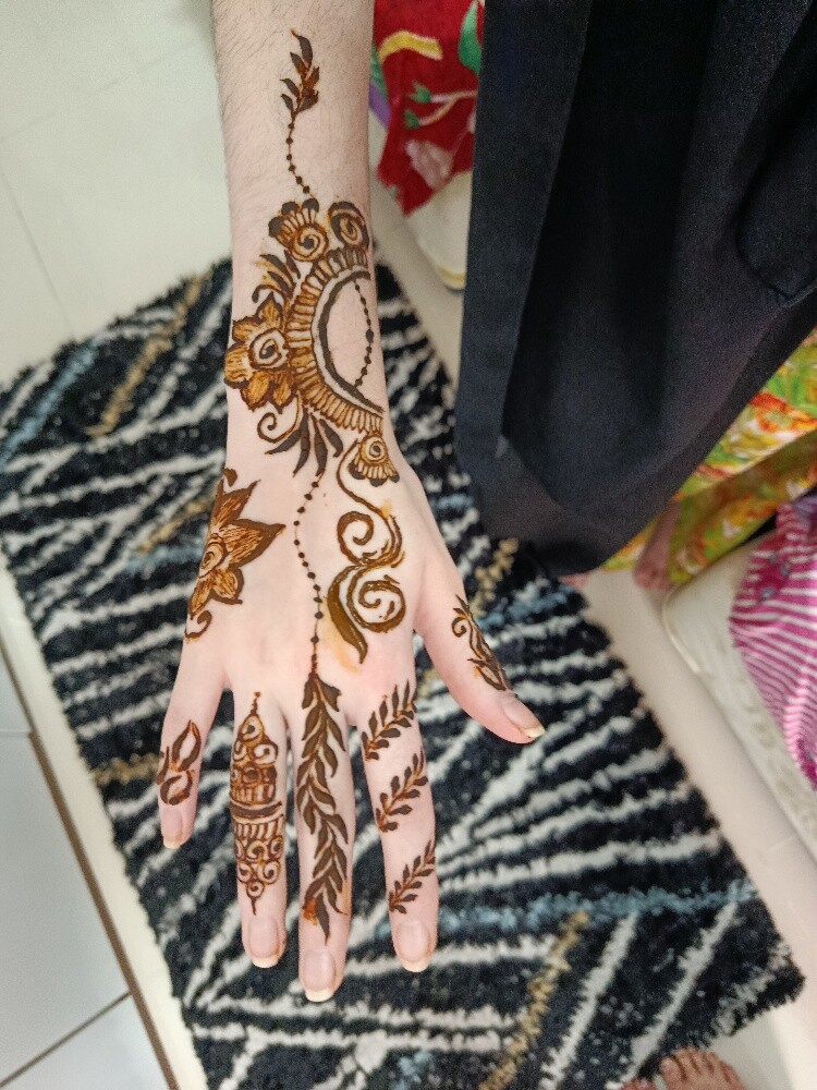 Henna service available - 20