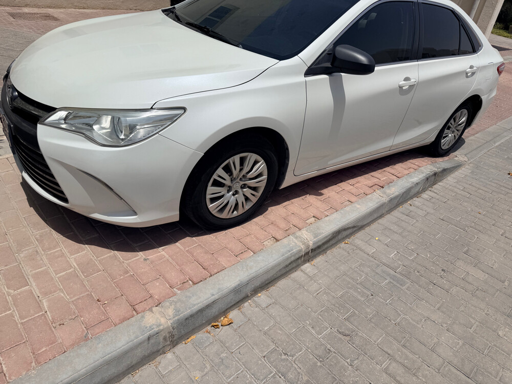 LOW MILE Camry 2016 GL - 8