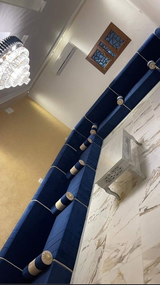 Furniture upholstery cebinet make - 13