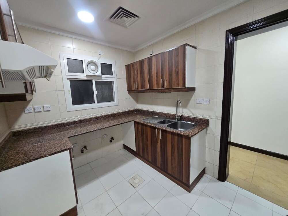 2 Bhk /Unfurnished /Al Sadd - 6