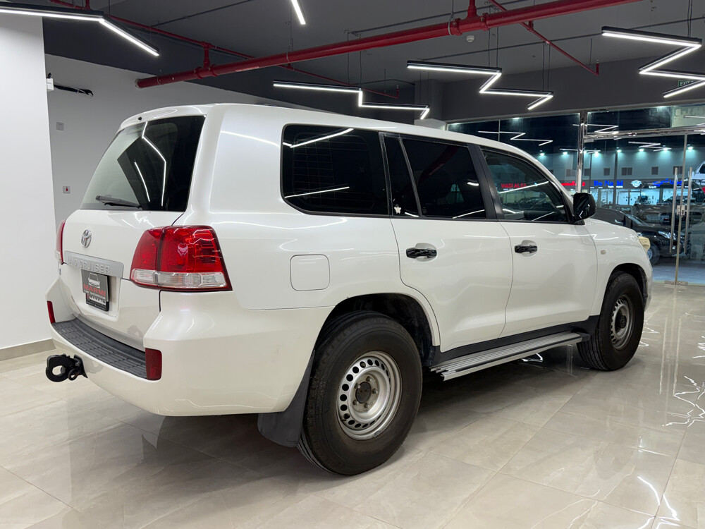 Toyota G - 4