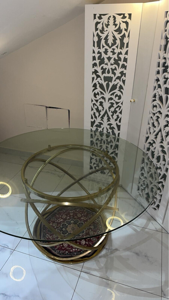 طاوله ذهبيه - 4