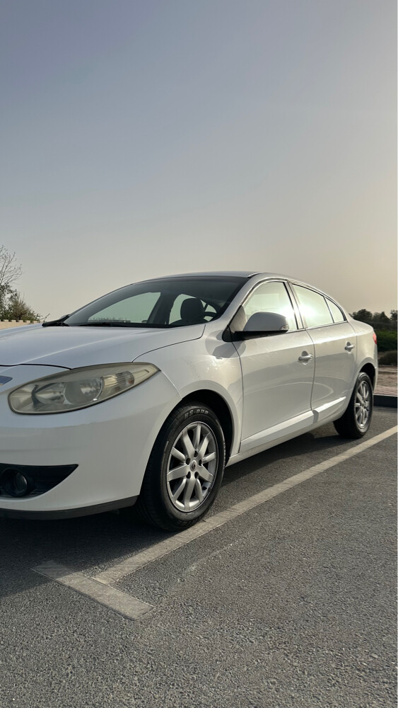 Renault Fluence 2011 - 4