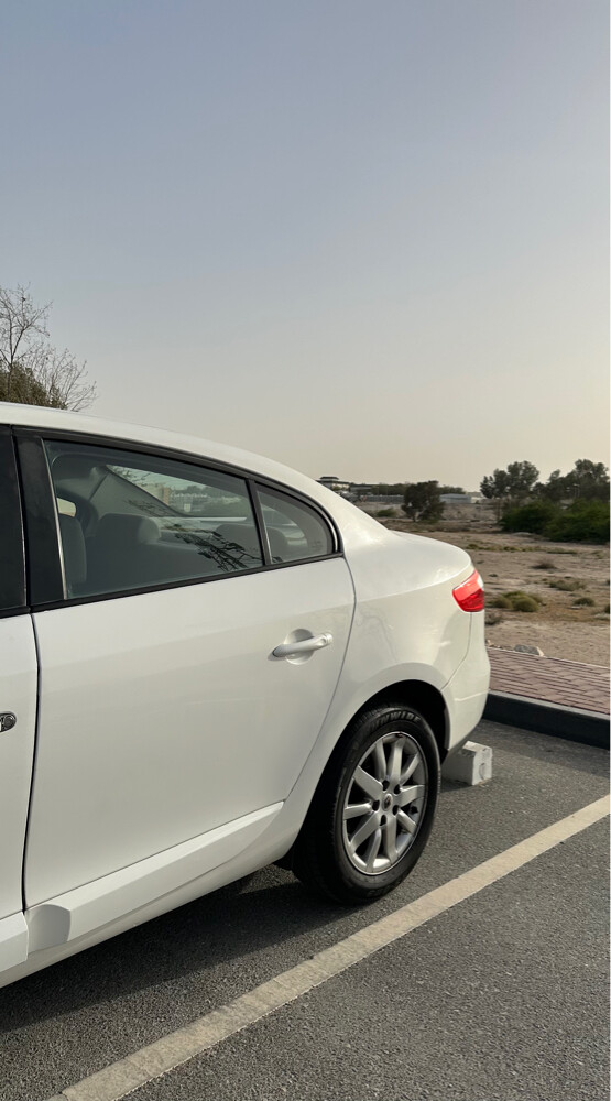 Renault Fluence 2011 - 5