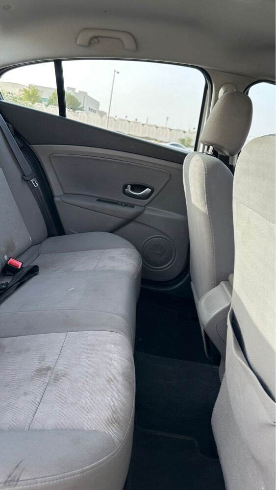 Renault Fluence 2011 - 9