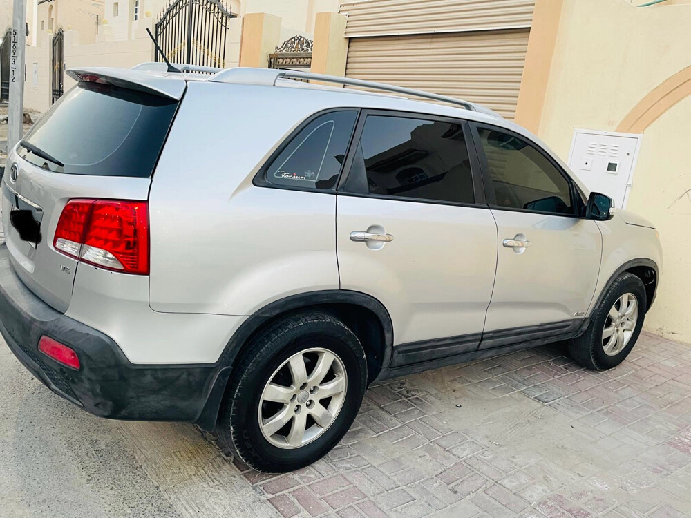 For Sale: Kia Sorento 2012 - 5