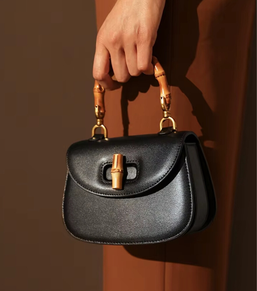 LV wallet - 21