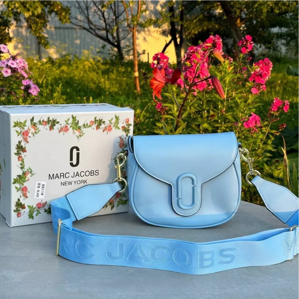 LV wallet - 29