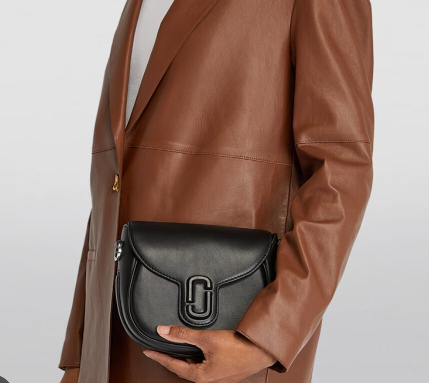 LV wallet - 27