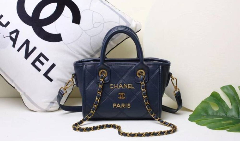 LV wallet - 7