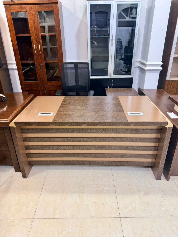 Used office furniture sell - 20