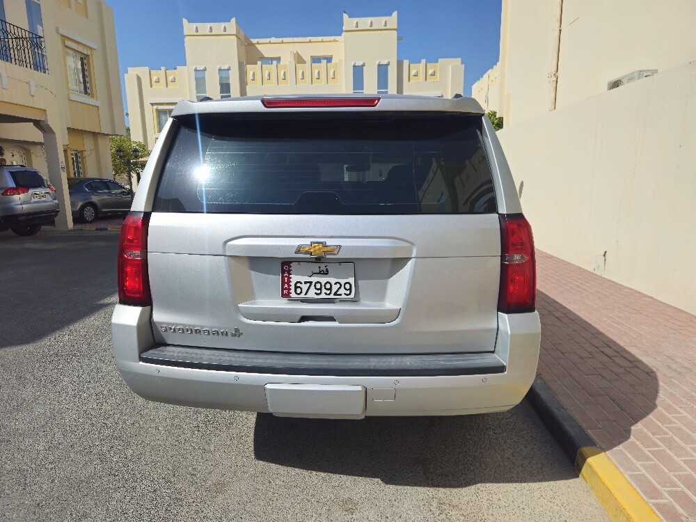 2016 Chevrolet suburban LS - 5
