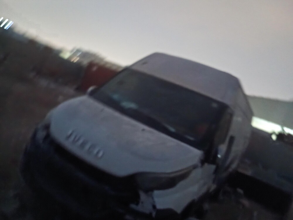 iveco van - 2