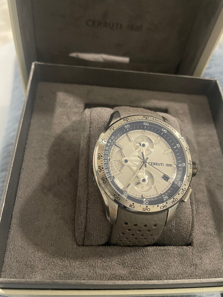 Cerruti 1881 Watch – Full Set - 3
