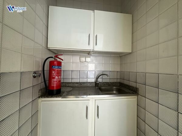 SHOP FOR RENT | NAJMA - 5