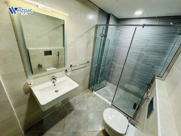 LUX 2BHK FURNISHED | PEARL ISLAND - 4
