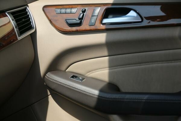 Mercedes-Benz ML 400 4MATIC 2015 - 15
