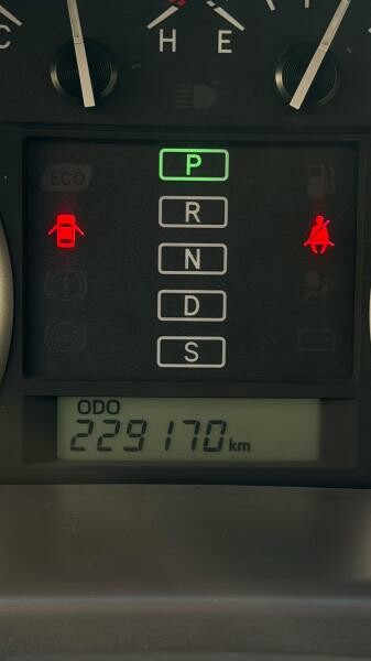 LAND CRUISER GXR V8 QR 118K - 2