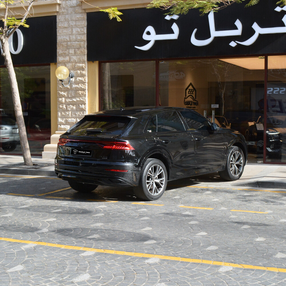 اودي كيو 8 2023 - 4