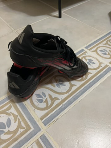 Football shoes addidas F50 - 3