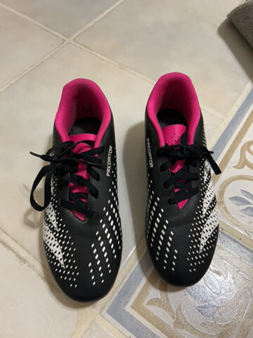 Football shoes addidas predators - 1