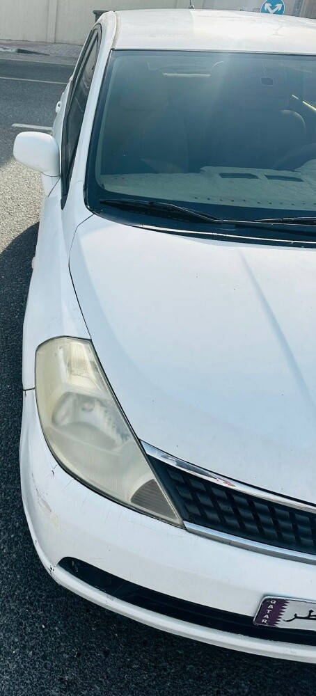 Nissan tide model 2008 - 5