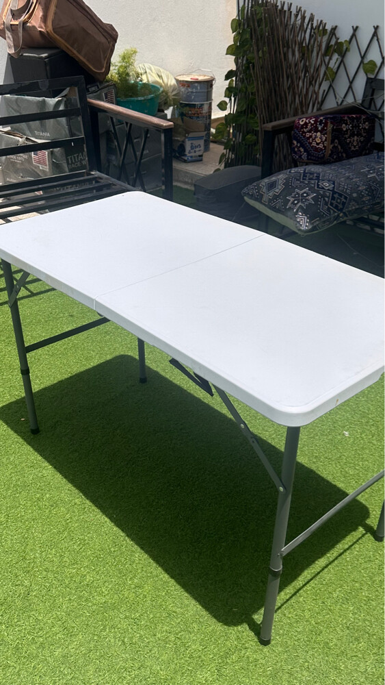 table for desktop and for trip - 4