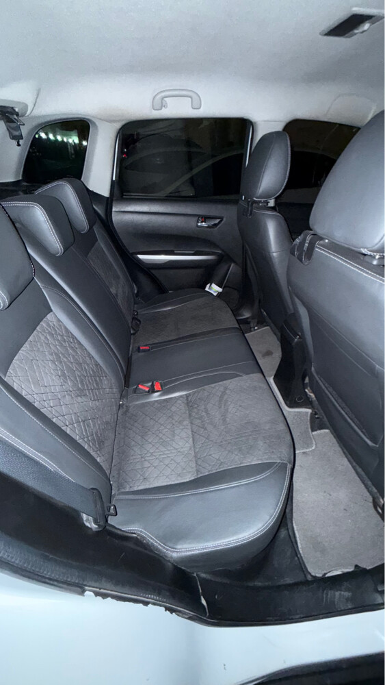 suzuki vitara 2020 urgent sale - 4