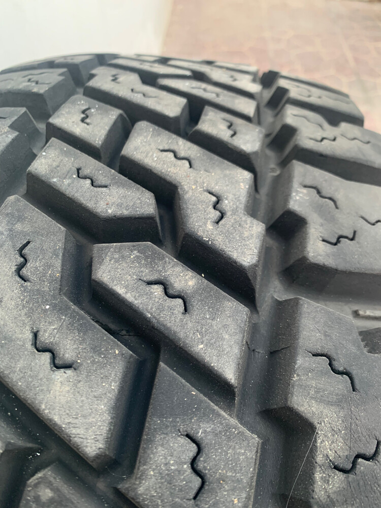 original tires good condition - 9