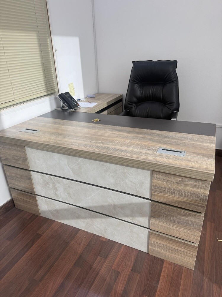 Office furniture - 9