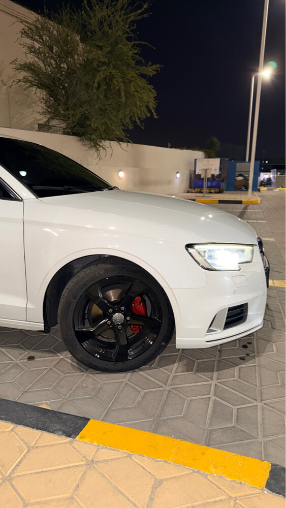 أودي أ ثلاثة.    - 9