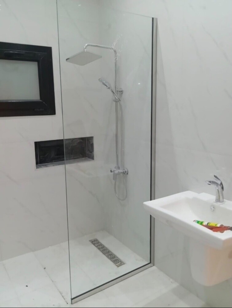 stylish glass partition and shower - 10