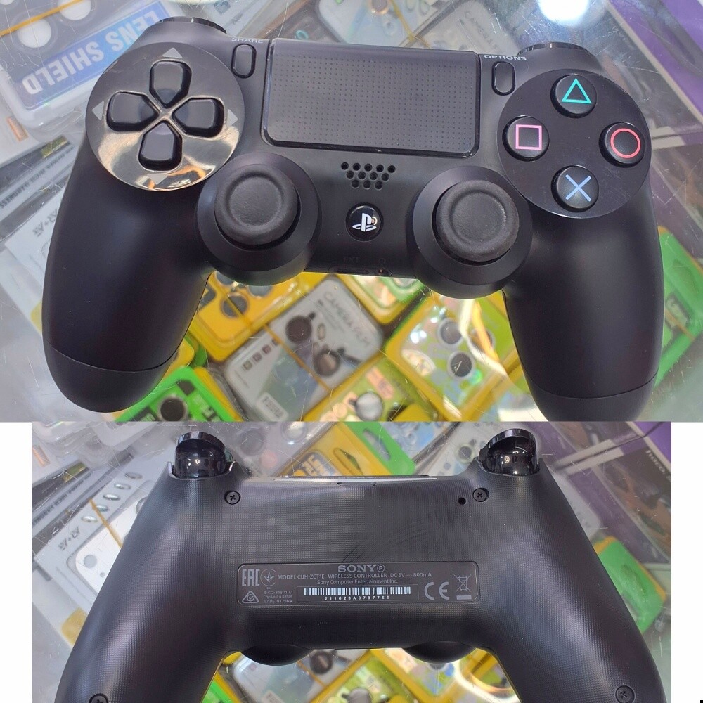PS4  controller - 2