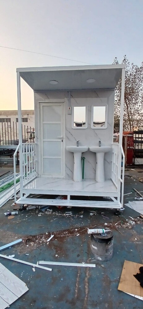 Caravan, Toilet, Cabin & Kitchen - 1