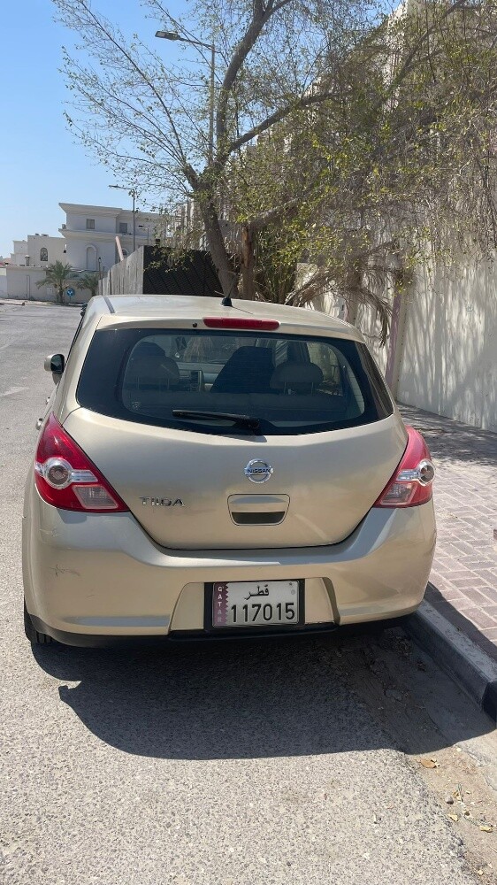 Nissan tiida - 4