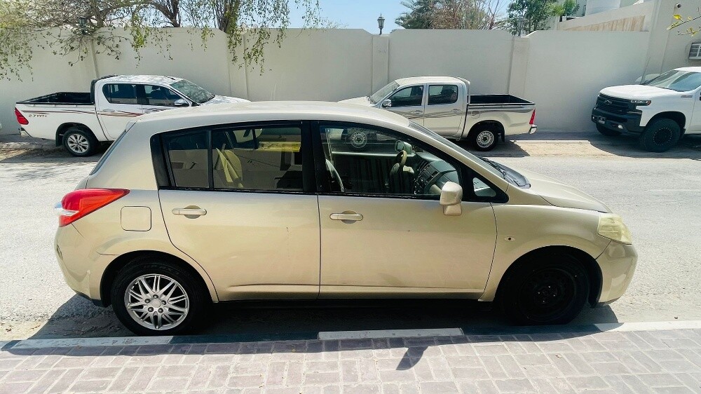 Nissan tiida - 5