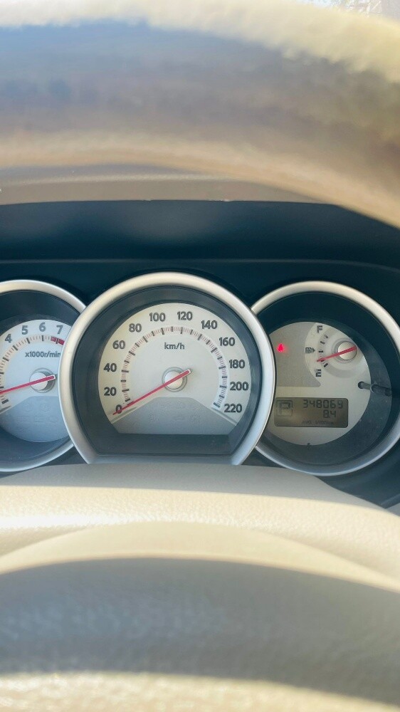 Nissan tiida - 1