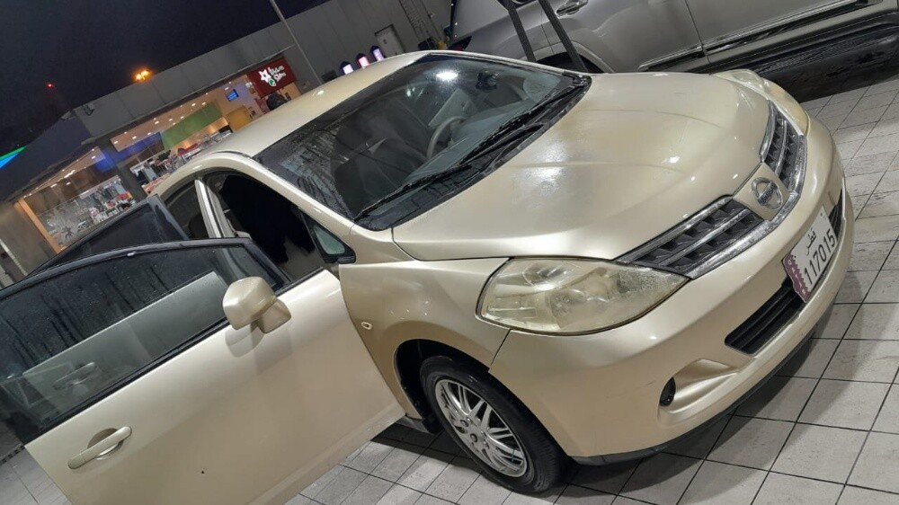 Nissan tiida - 8